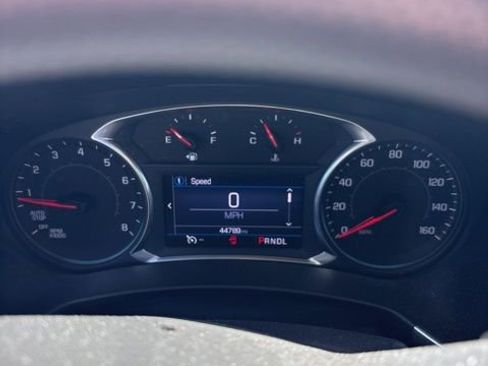 Used 2019 Chevrolet Equinox LT FWD image 6