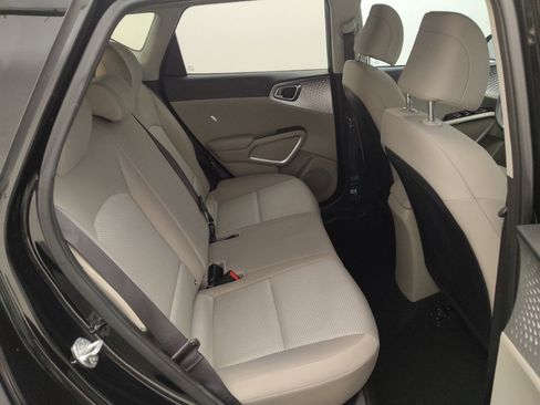Used 2022 Kia Soul LX w/ Technology Package FWD image 19