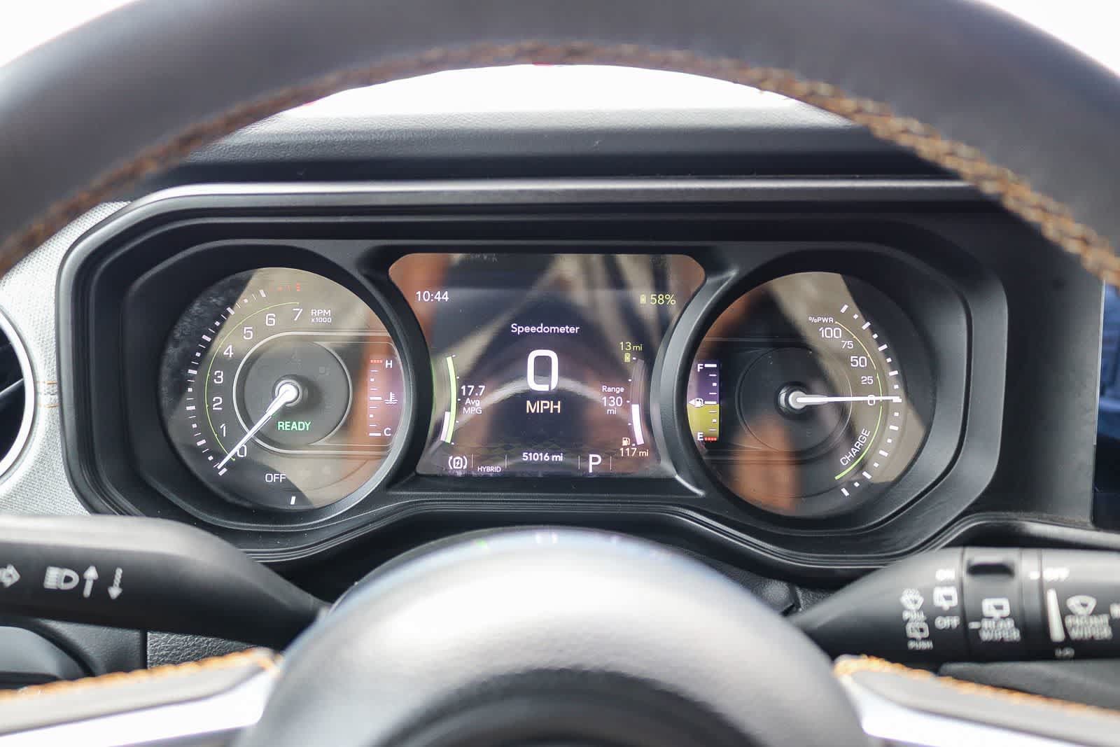Used 2024 Jeep Wrangler Unlimited Sahara AWD/4WD image 23