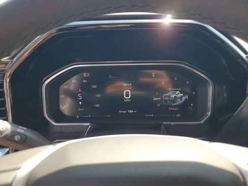 New 2026 GMC Sierra 2500 SLE w/ SLE Value Package; image 15