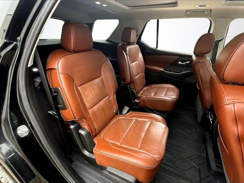 Used 2019 Chevrolet Traverse High Country image 25