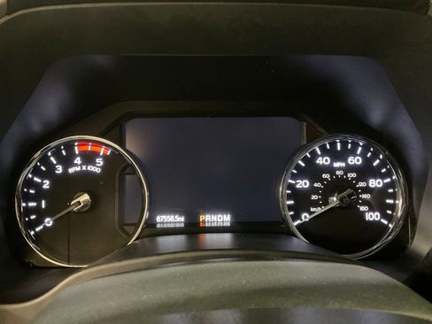 Used 2022 Ford F250 Lariat w/ Black Appearance Package image 15