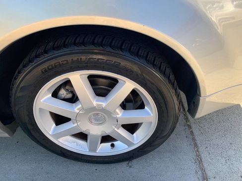 Used 2005 Cadillac CTS 3.6 w/ Luxury Package RWD image 12