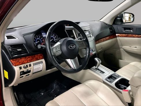 Used 2011 Subaru Outback 2.5i Limited AWD/4WD image 17