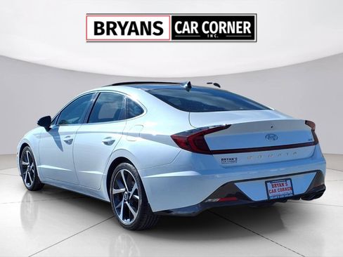 Used 2022 Hyundai Sonata SEL Plus image 19