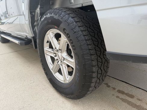 Used 2025 Ford F150 XLT w/ Equipment Group 301A Standard AWD/4WD image 19