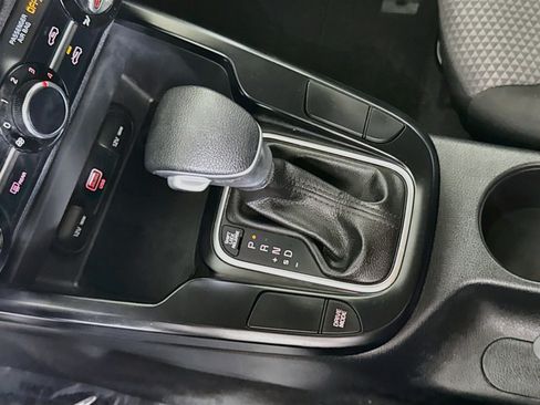 Used 2020 Kia Soul LX FWD image 20