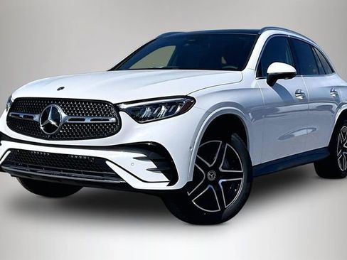 New 2026 Mercedes-Benz GLC 300 image 2