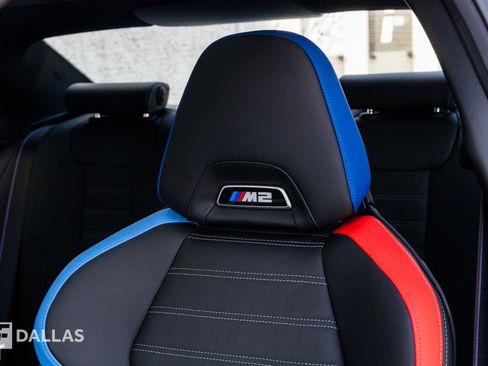 Used 2024 BMW M2 image 21