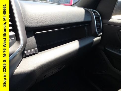 Used 2020 RAM 1500 Big Horn AWD/4WD image 33