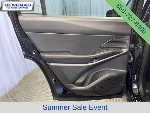 Used 2026 Jeep Cherokee Limited AWD/4WD image 23