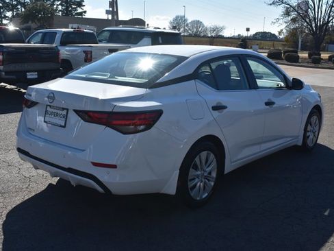 Used 2025 Nissan Sentra S image 5