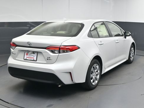 New 2026 Toyota Corolla LE image 8