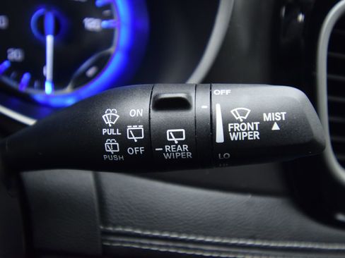 New 2026 Chrysler Pacifica Select w/ S Appearance Package image 25