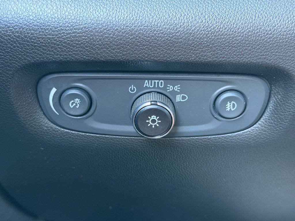Certified 2019 Chevrolet Traverse LT AWD/4WD image 34