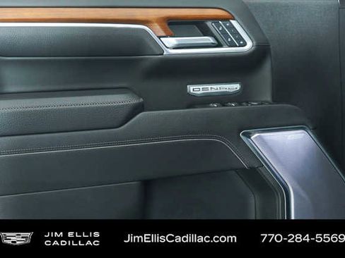 Used 2022 GMC Sierra 1500 Denali w/ Denali Reserve Package image 6