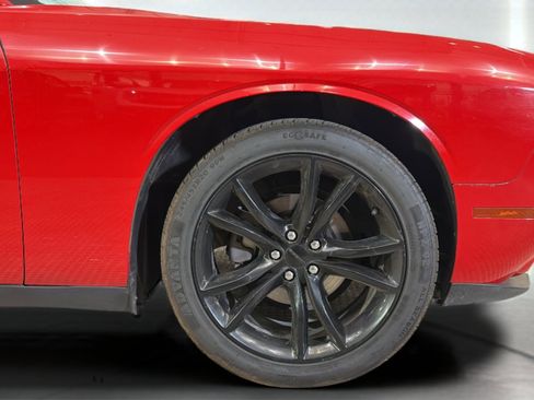 Used 2016 Dodge Challenger SXT w/ Blacktop Package RWD image 34