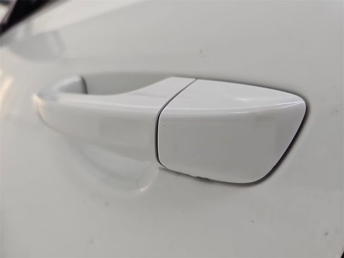 Used 2019 Volkswagen Passat 2.0T Wolfsburg w/ Wheels & Sunroof Package image 42