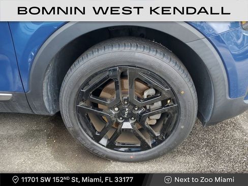 Used 2023 Kia Telluride EX X-Line image 10