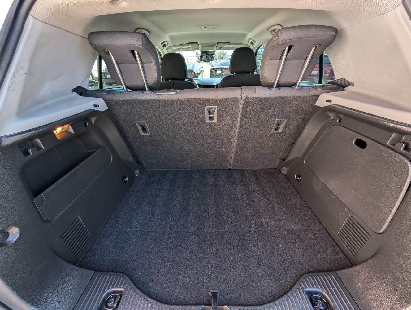 Used 2020 Chevrolet Trax LS FWD image 19