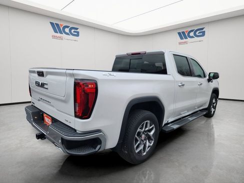 Used 2024 GMC Sierra 1500 SLT w/ SLT Premium Package AWD/4WD image 4
