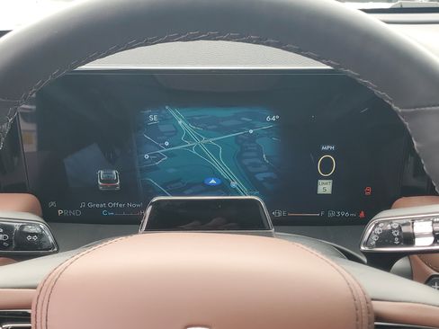 New 2026 Lincoln Aviator Reserve AWD/4WD image 18