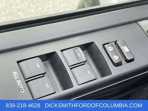 Used 2024 Toyota 4Runner TRD Off-Road Premium image 17