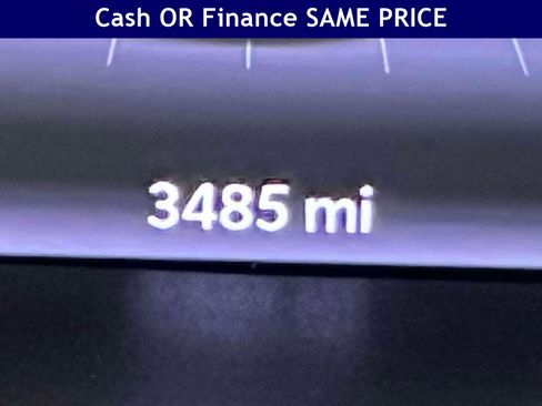 Used 2026 Jeep Cherokee Laredo AWD/4WD image 22