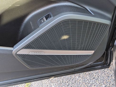 Used 2023 Audi Q5 2.0T Premium Plus w/ Premium Plus Package image 11