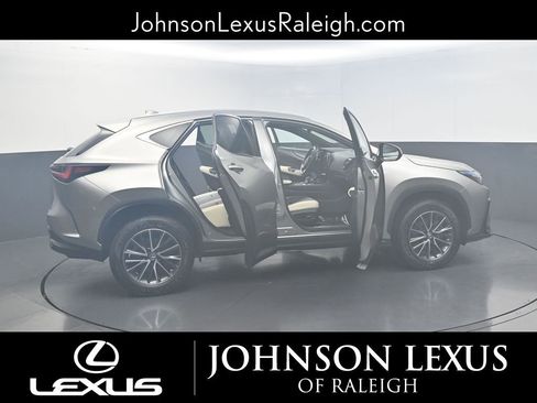 Used 2022 Lexus NX 250 FWD image 25