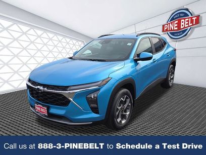 New 2026 Chevrolet Trax LT w/ Driver Confidence Package