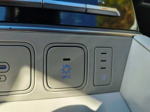 Used 2024 Hyundai Santa Fe Calligraphy image 21