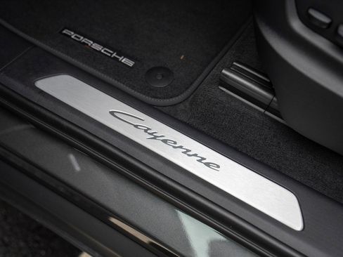 New 2026 Porsche Cayenne AWD/4WD image 12