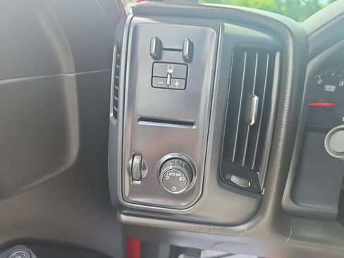 Used 2018 GMC Sierra 3500 4x4 Crew Cab w/ Sierra Convenience Package image 21