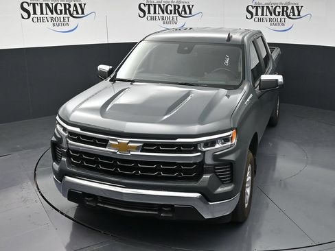 Used 2025 Chevrolet Silverado 1500 LT AWD/4WD image 20