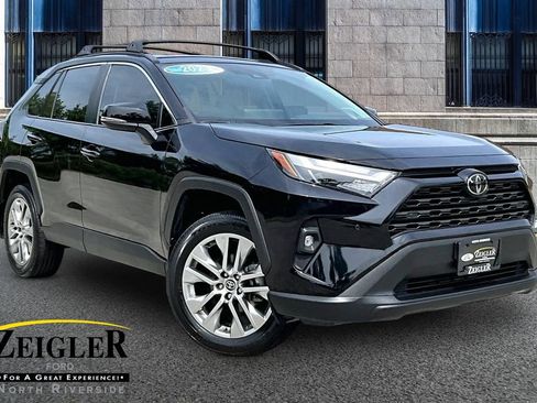Used 2023 Toyota RAV4 XLE Premium FWD image 1