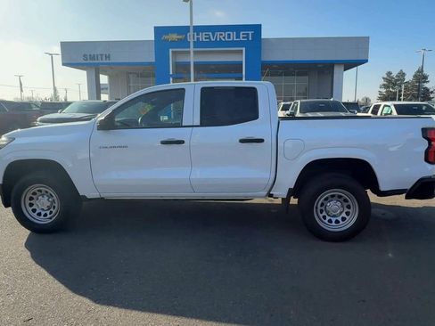 Used 2023 Chevrolet Colorado W/T image 4