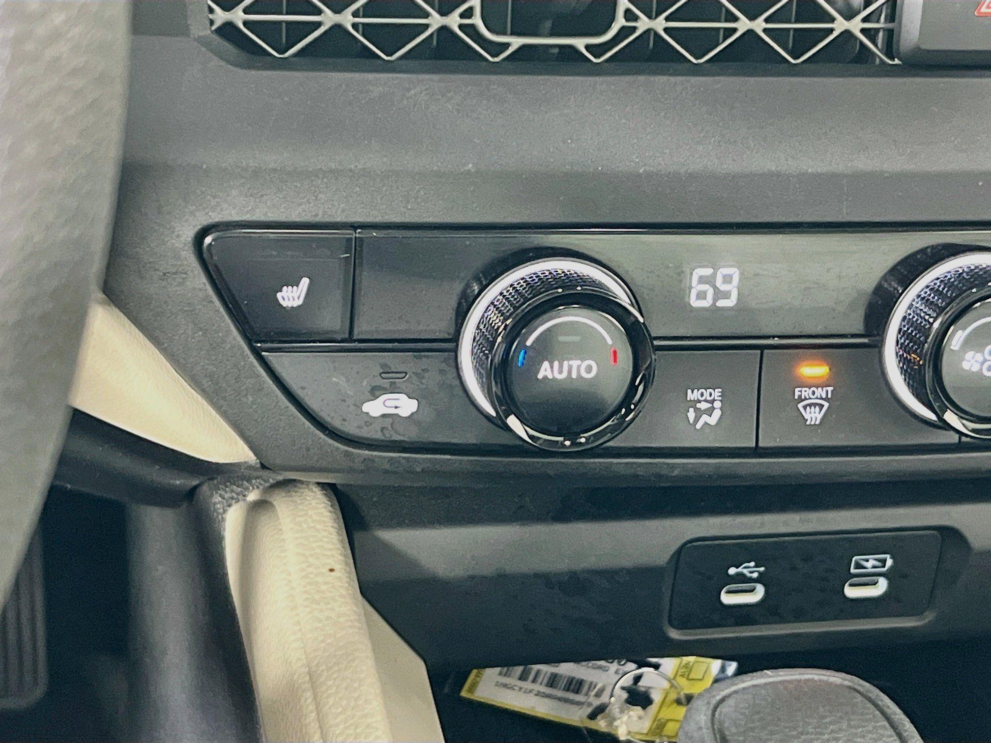 Used 2024 Honda Accord EX image 19