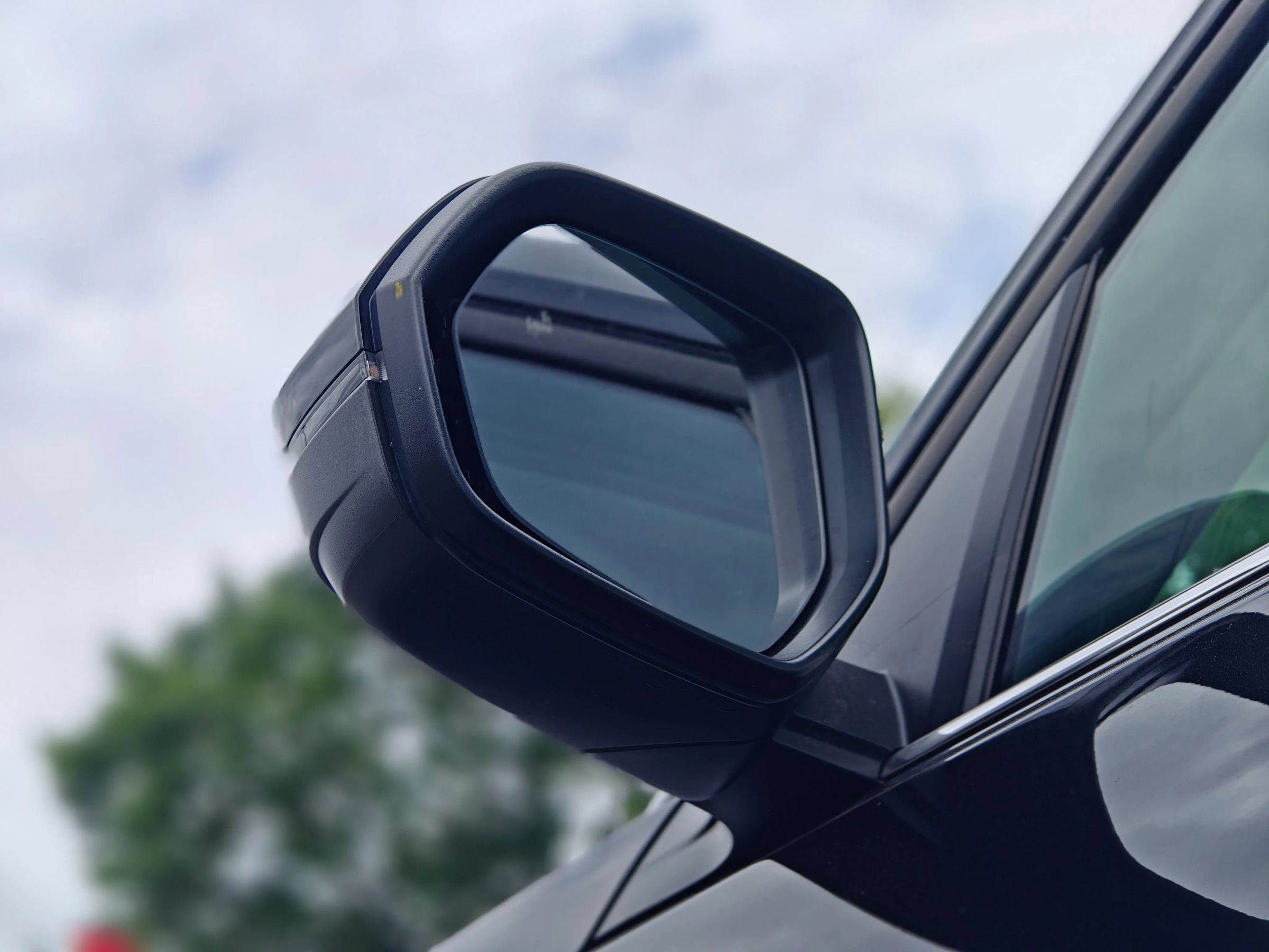 Used 2019 Volkswagen Atlas SE AWD/4WD image 9