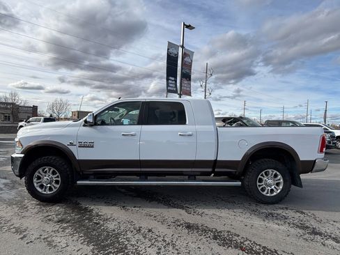 Used 2017 RAM 3500 Laramie image 8