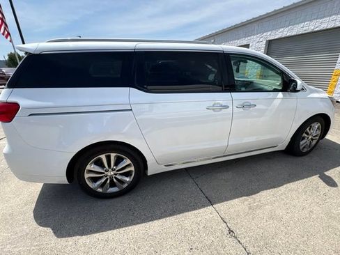 Used 2018 Kia Sedona SX Limited FWD image 20
