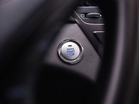 Used 2013 Hyundai Sonata Limited w/ Panoramic Sunroof Pkg FWD image 36