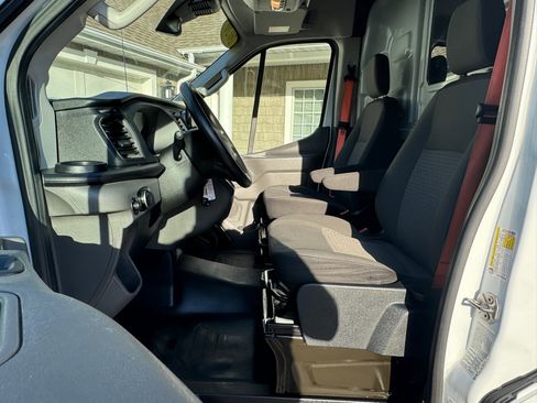 Used 2020 Ford Transit 250 Medium Roof w/ Load Area Protection Package image 11