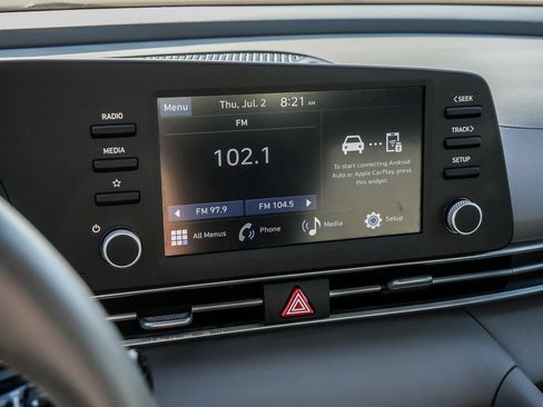 Used 2025 Hyundai Elantra Sport FWD image 50