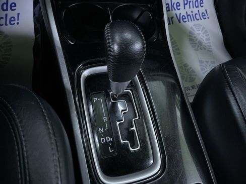 Used 2020 Mitsubishi Outlander SEL image 24