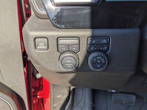 Used 2024 Chevrolet Silverado 1500 RST w/ Convenience Package II image 34