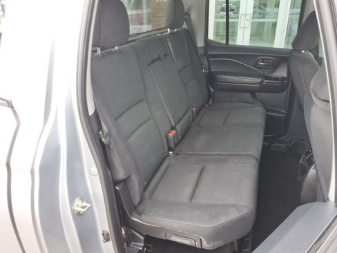 Used 2019 Honda Ridgeline Sport image 30