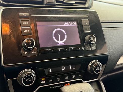 Used 2018 Honda CR-V LX image 17
