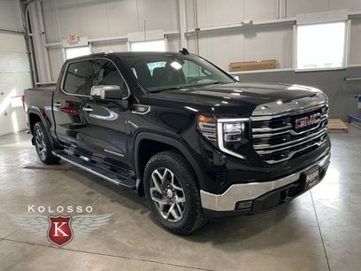 Used 2024 GMC Sierra 1500 SLT w/ SLT Premium Plus Package