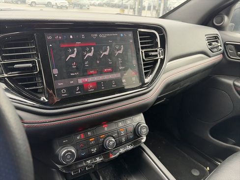 Used 2025 Dodge Durango R/T image 9